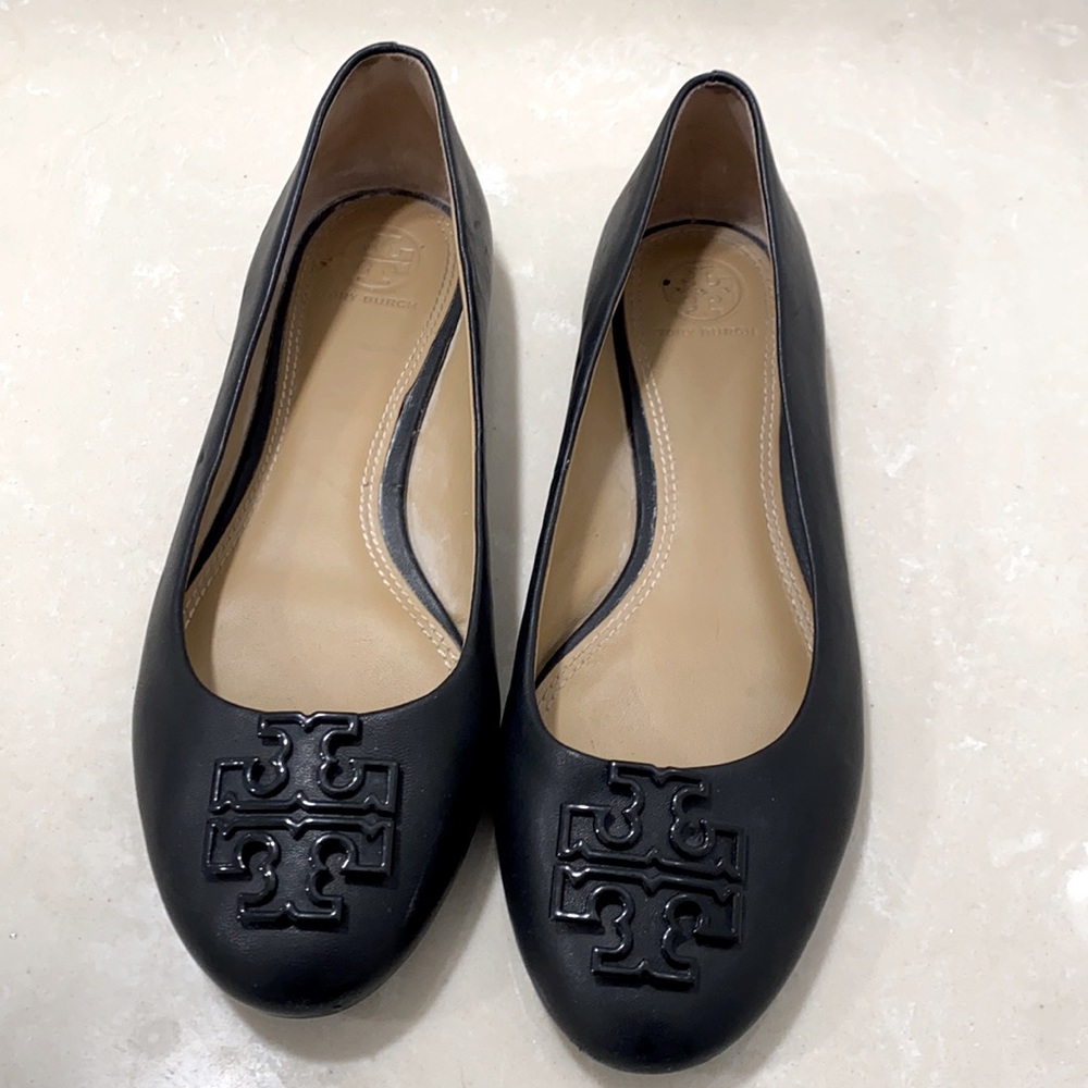 Black Tory Burch flats